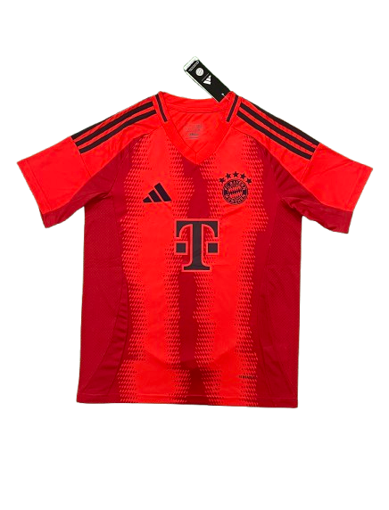 באיירן 24/25 בית