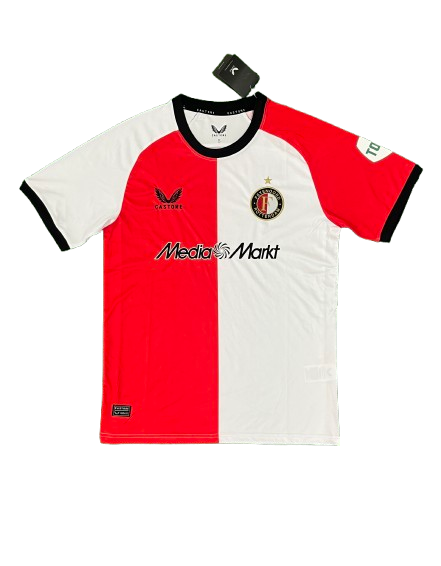 פיינורד 24/25 בית