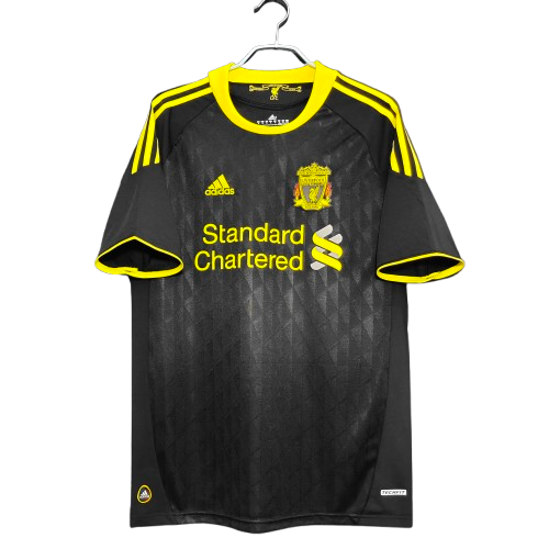 ליברפול 2010/11 שלישית