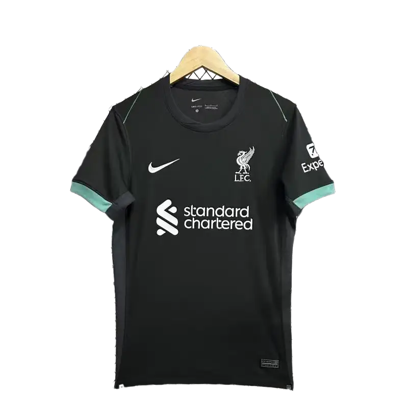 ליברפול 24/25 חוץ