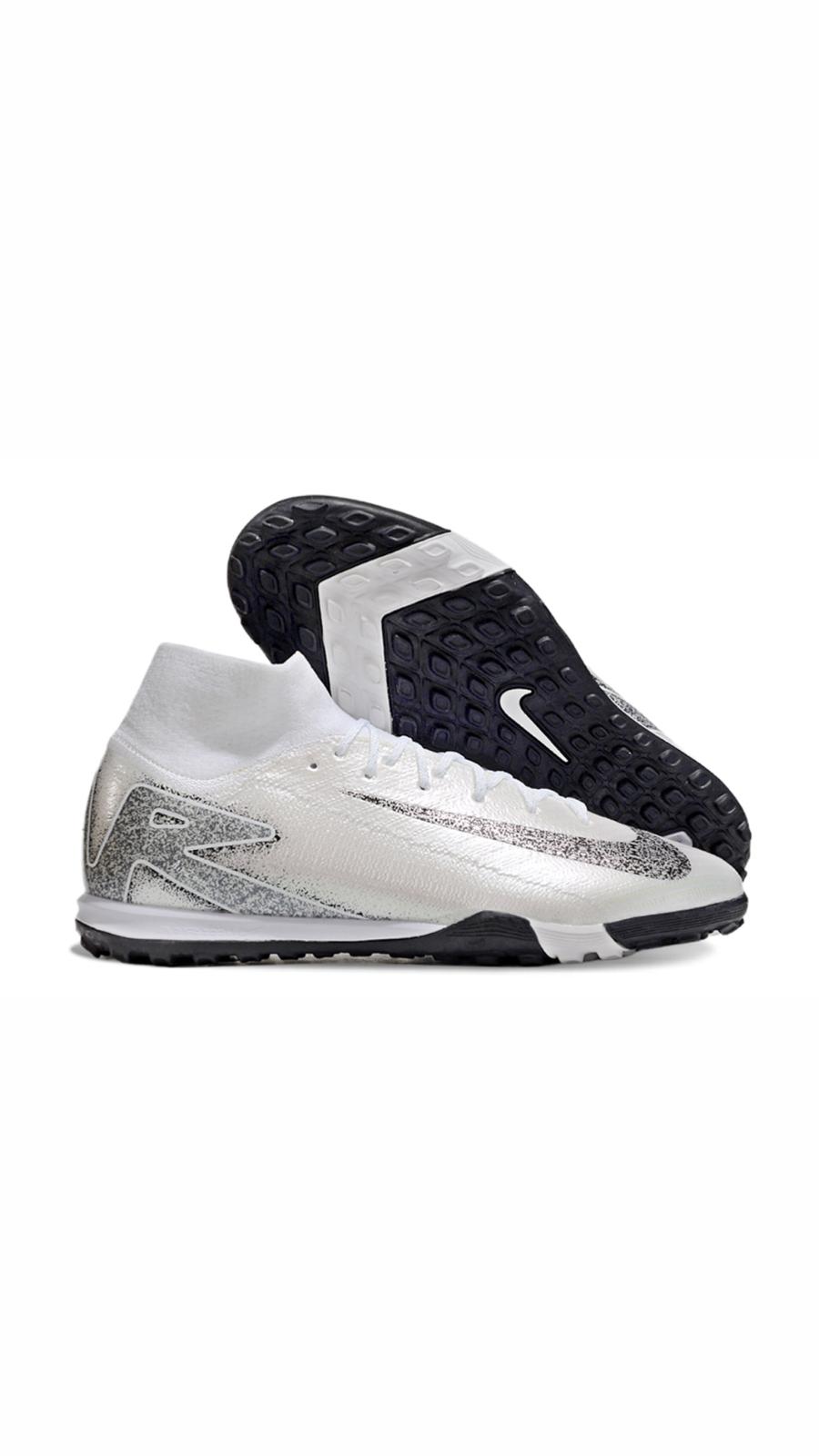 NIKE - WHITE SILVER TF