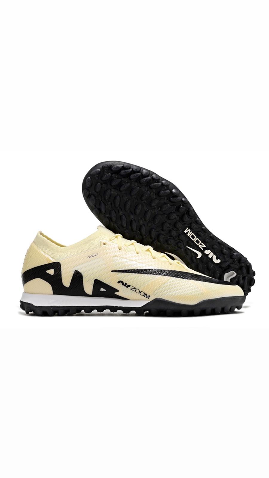 NIKE - CREAM BLACK TF