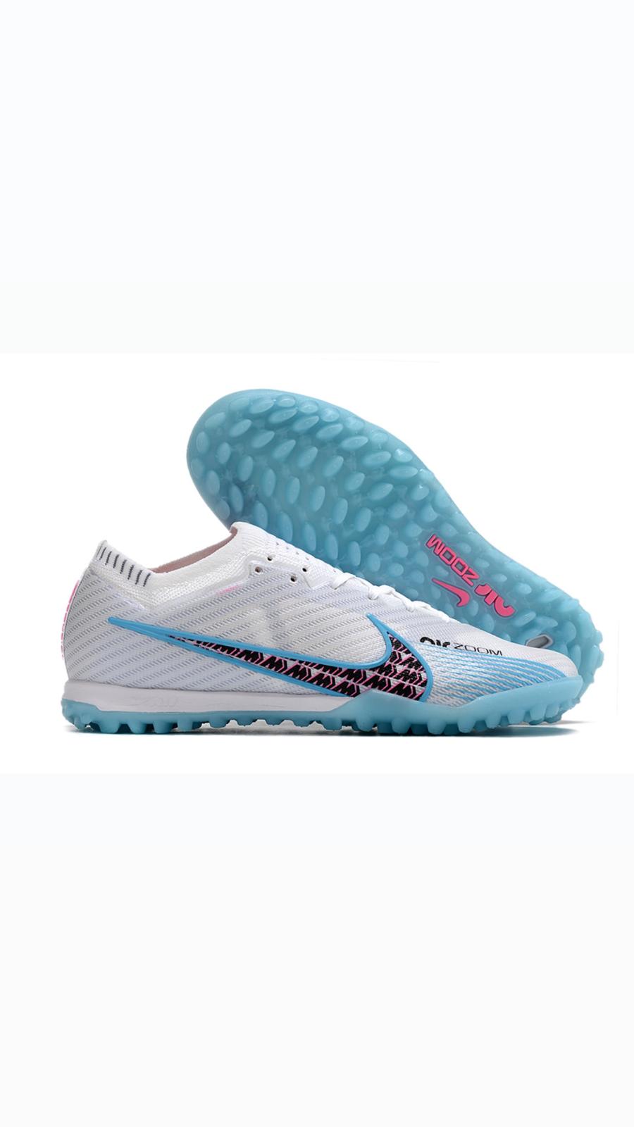 NIKE - WHITE LIGHT BLUE TF