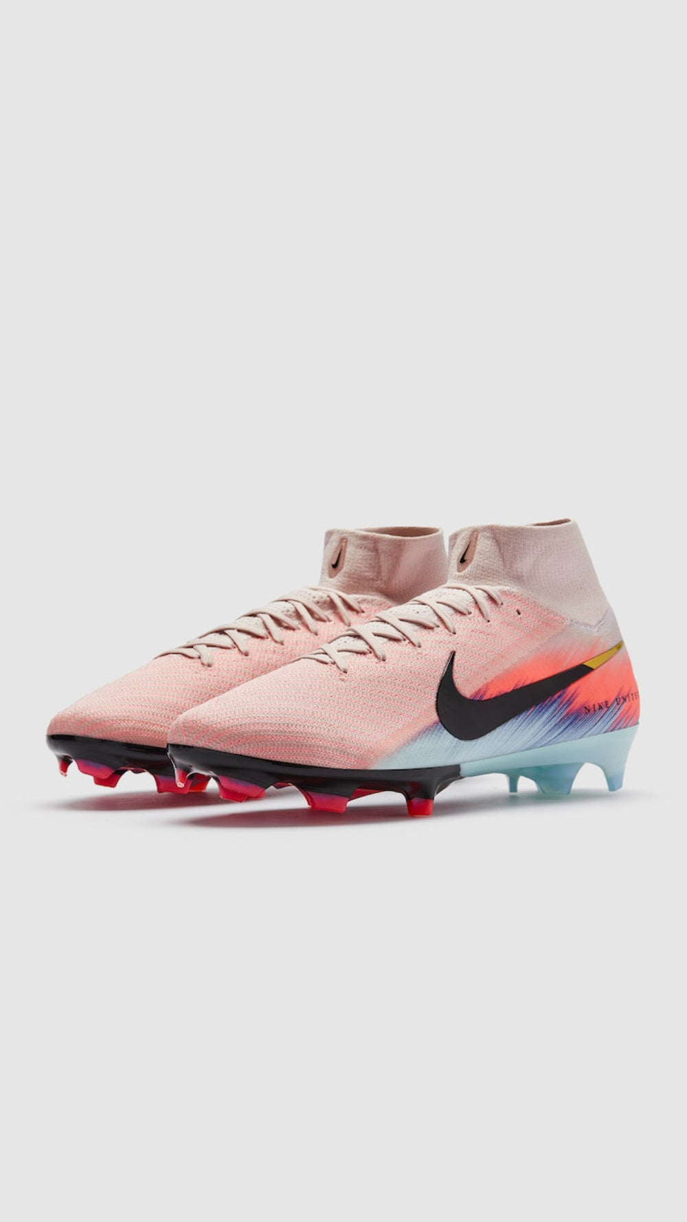 NIKE AIR ZOOM MERCURIAL SUPERFLY 16 ELITE FG - PINK