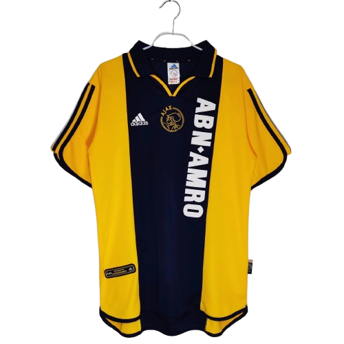 אייאקס 2000/1 שלישית