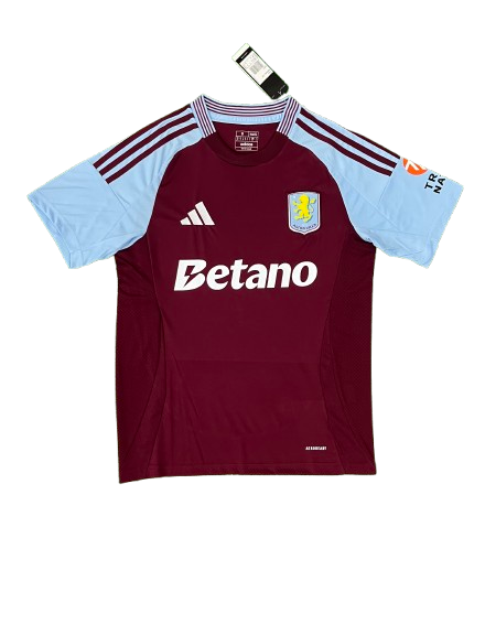 אסטון וילה 24/25 בית