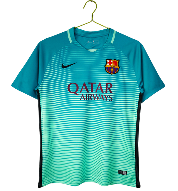 בארסה 2016/17 שלישית