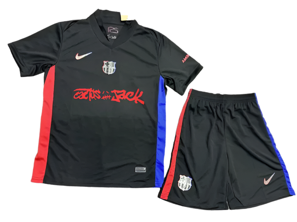 ברצלונה & טראוויס סקוט חוץ ילדים