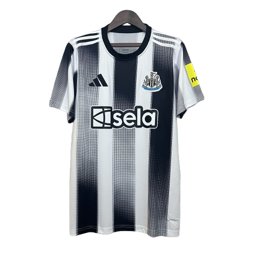 ניוקאסל 25/26 בית