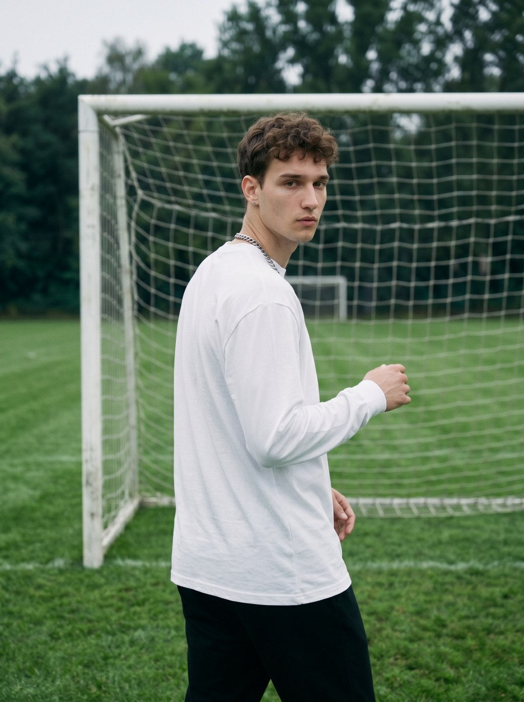 JAMAL MUSIALA LONG SLEEVE · GOLDEN BOOT
