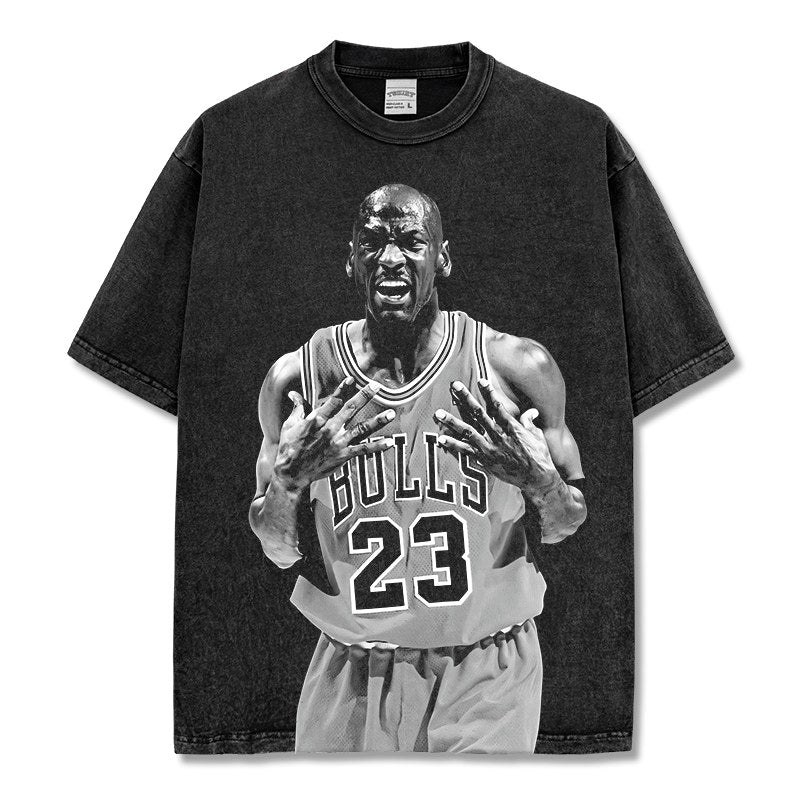 MICHAEL JORDAN VINTAGE TEE · CLUTCH