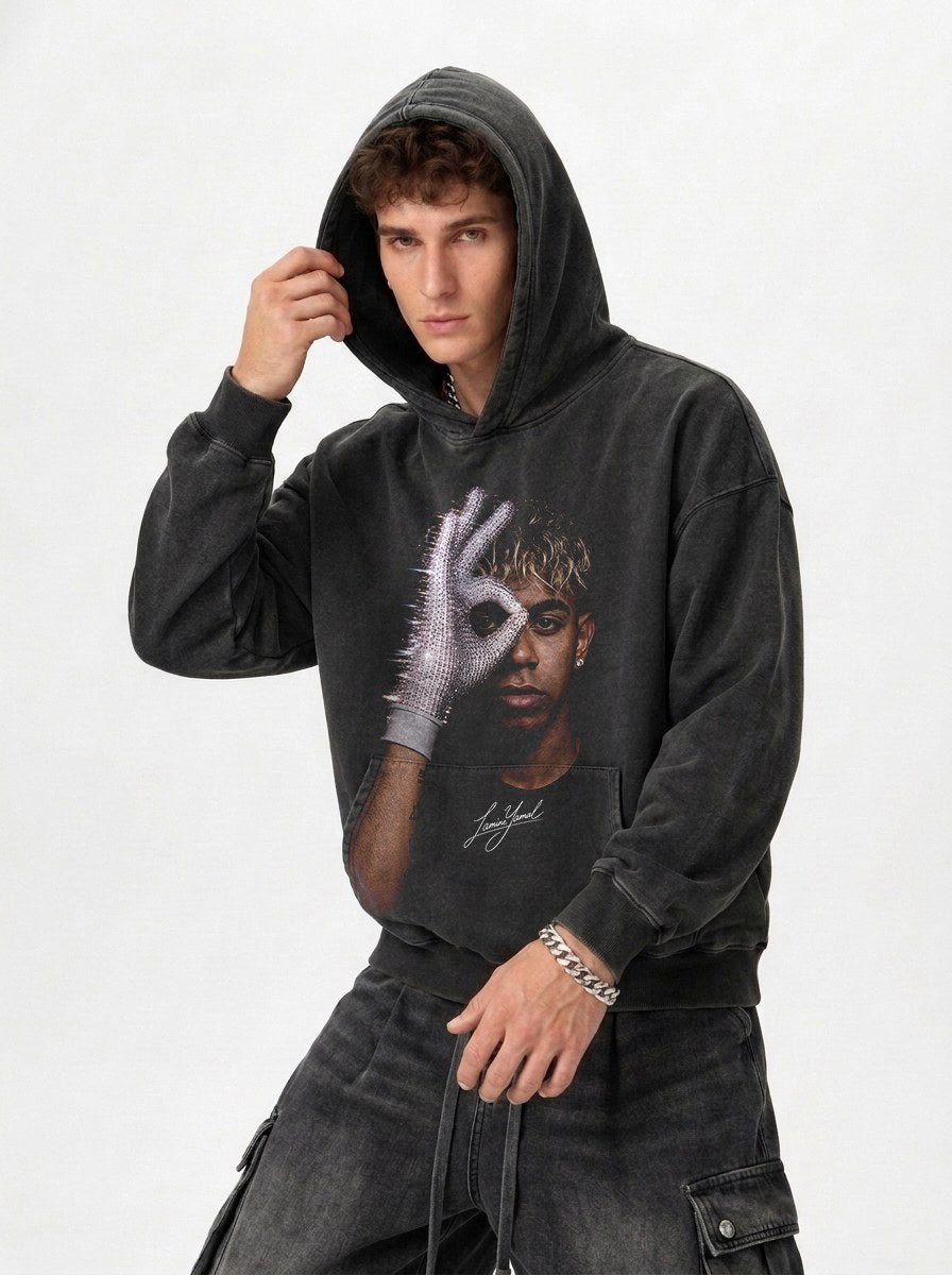 LAMINE YAMAL VINTAGE TEE · LAST MINUTE