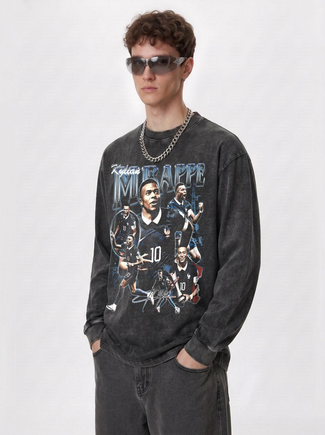 MBAPPÉ VINTAGE TEE · GOLDEN BOOT