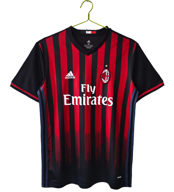 מילאן 2016/17 בית