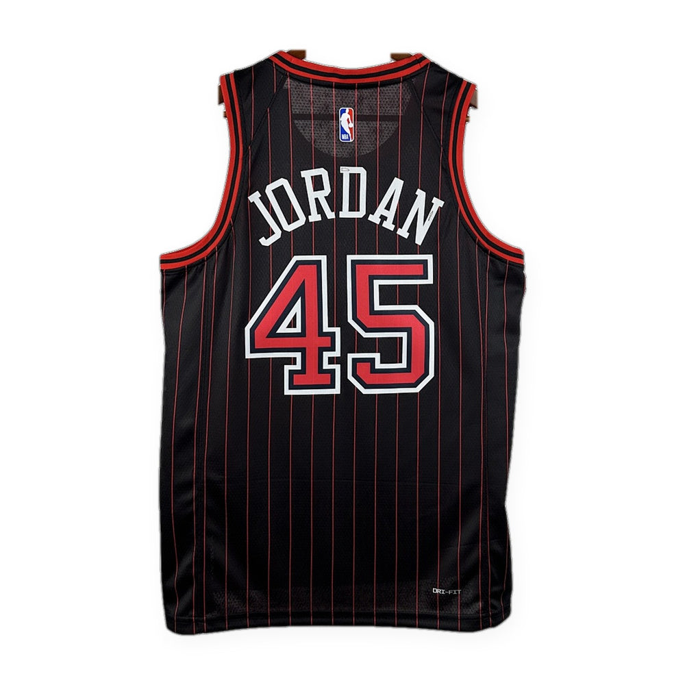 שיקגו בולס 25/26 סטייטמנט · JORDAN #45 – גב