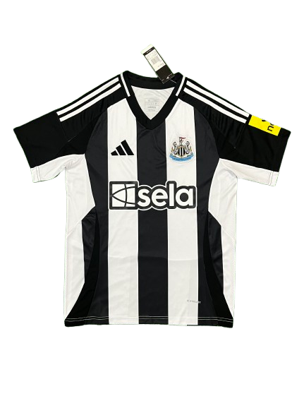 ניוקאסל 24/25 בית