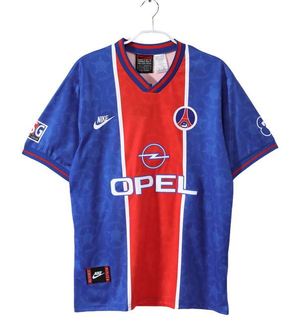 פריז 1995/96 בית