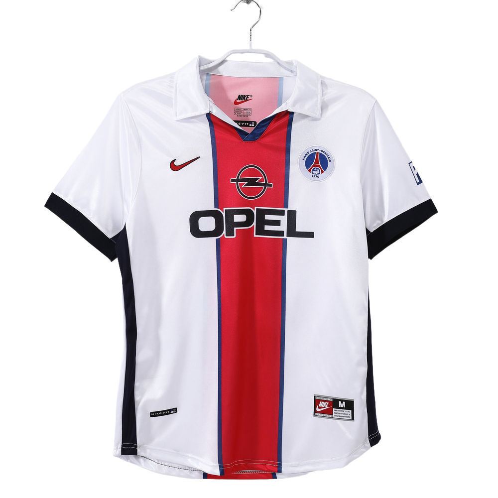 פריז 1998/99 חוץ