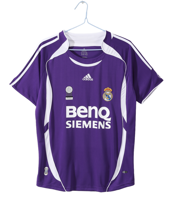 ריאל 2006/7 שלישית