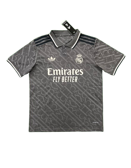 ריאל מדריד 24/25 שלישית