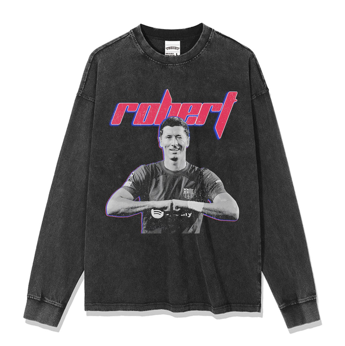 ROBERT LEWANDOWSKI LONG SLEEVE · GOLDEN BOOT