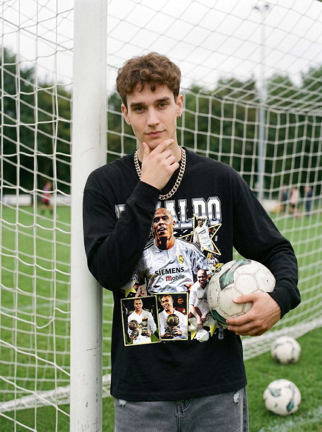RONALDO NAZÁRIO VINTAGE HOODIE · GOLDEN BOOT