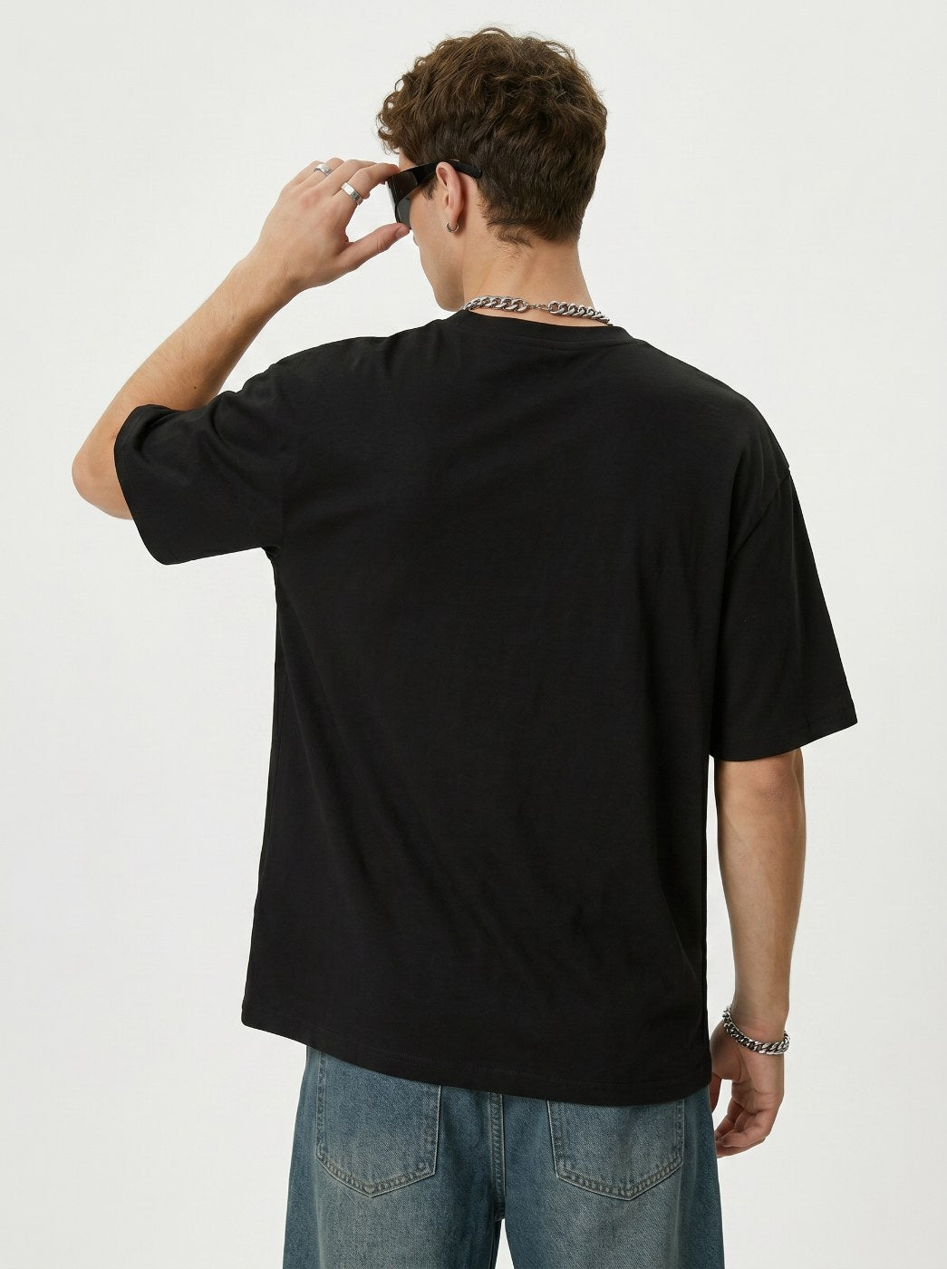 THIERRY HENRY VINTAGE TEE · NIGHT GAME