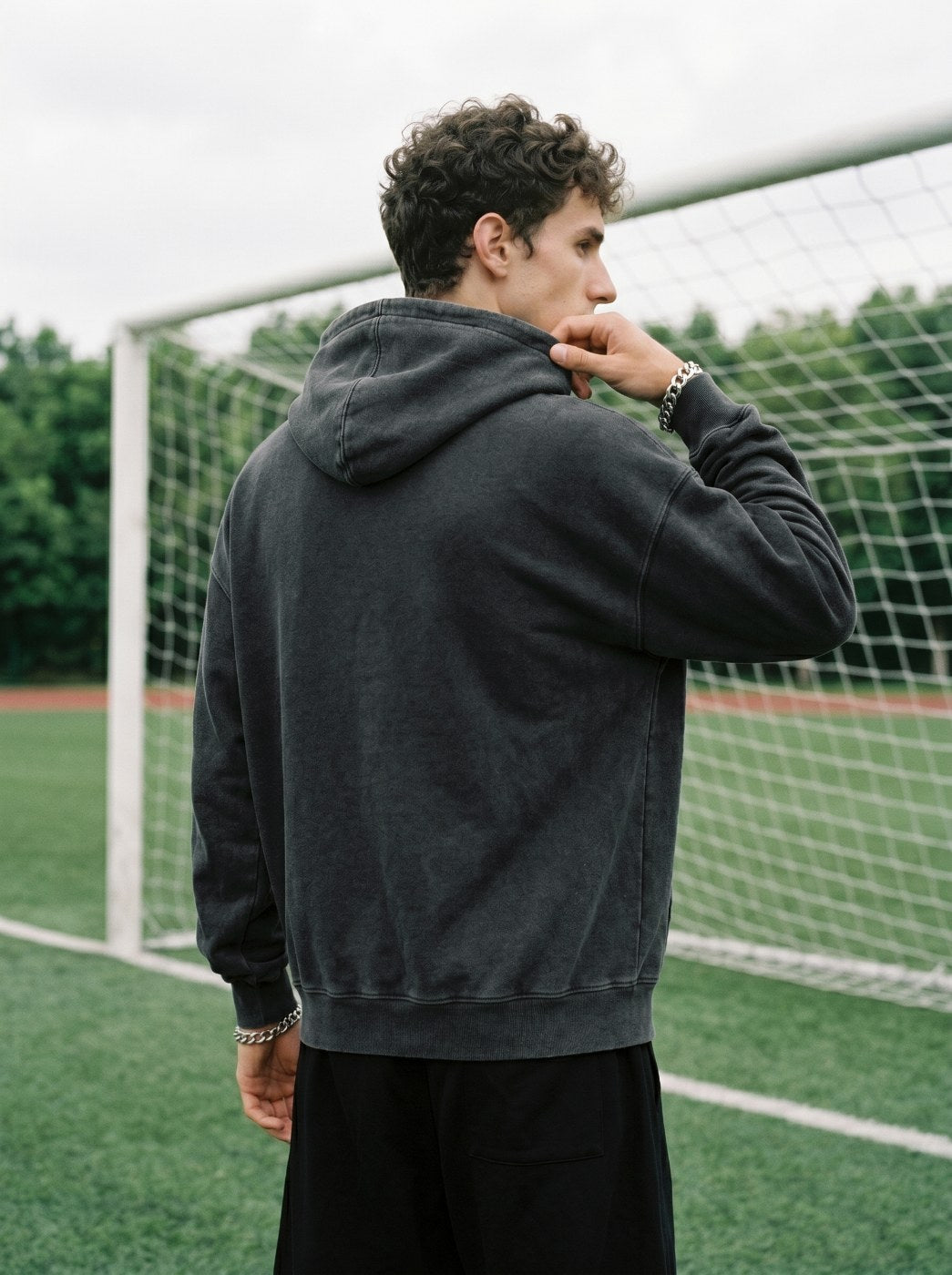 VINICIUS JR VINTAGE TEE · GOLDEN BOOT