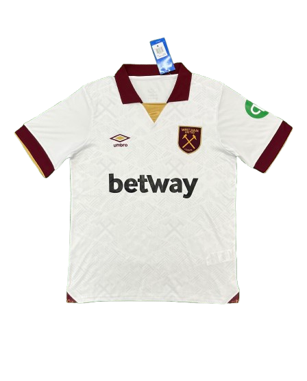 ווסטהאם 24/25 שלישית